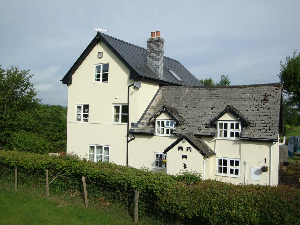 Ceiros Cottage Llangammarch Wells Exterior foto